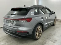 Audi Q4 e-tron S-LINE 4WD 220kW thumbnail