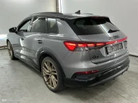 Audi Q4 e-tron S-LINE 4WD 220kW thumbnail