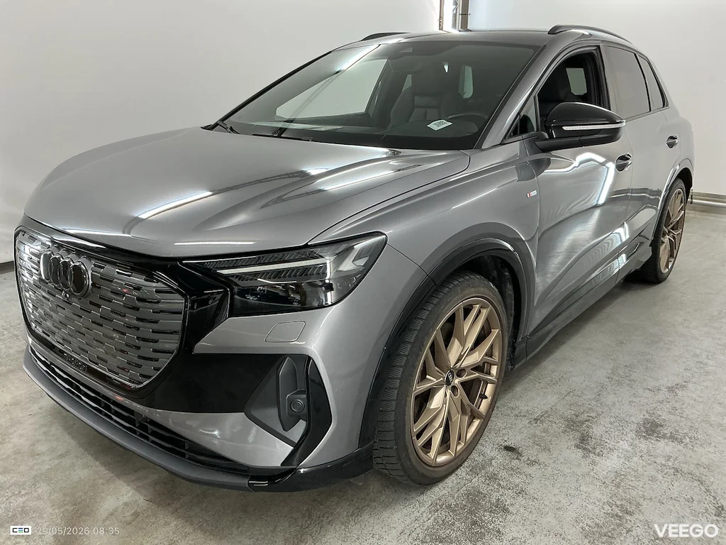 Audi Q4 e-tron S-LINE 4WD 220kW