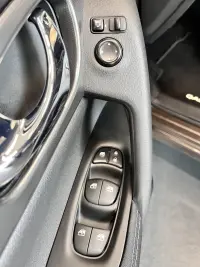 Nissan Qashqai 1.2 85kW thumbnail