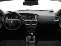 Volvo V40 2 88kW thumbnail