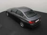 BMW 320 1.6 125kW thumbnail