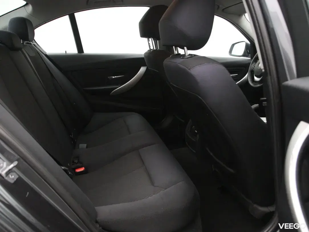 BMW 320 1.6 125kW