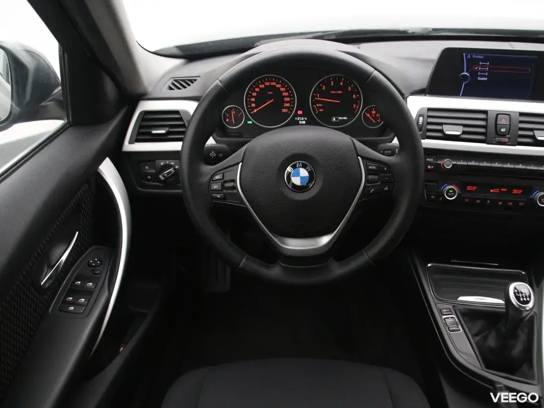 BMW 320 1.6 125kW