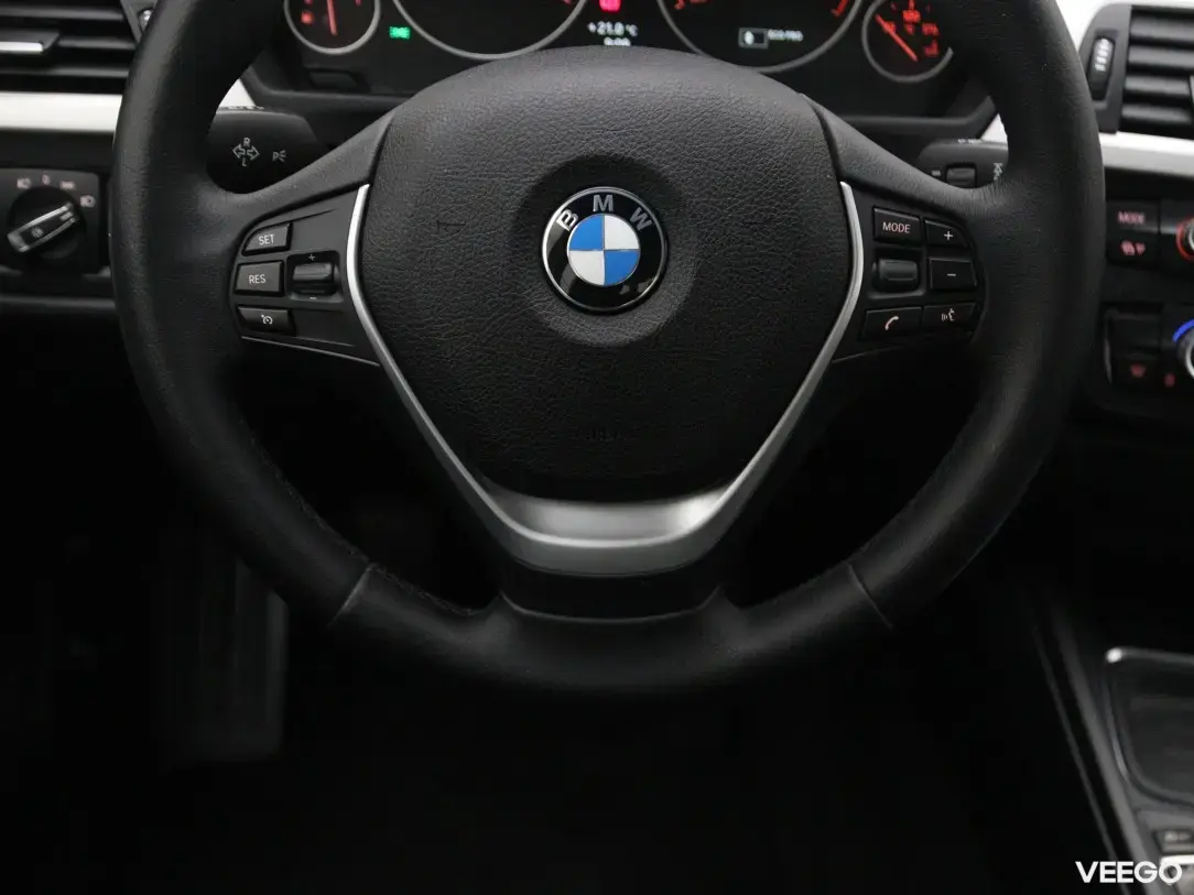 BMW 320 1.6 125kW