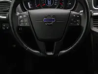 Volvo V40 2 88kW thumbnail