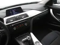 BMW 320 1.6 125kW thumbnail