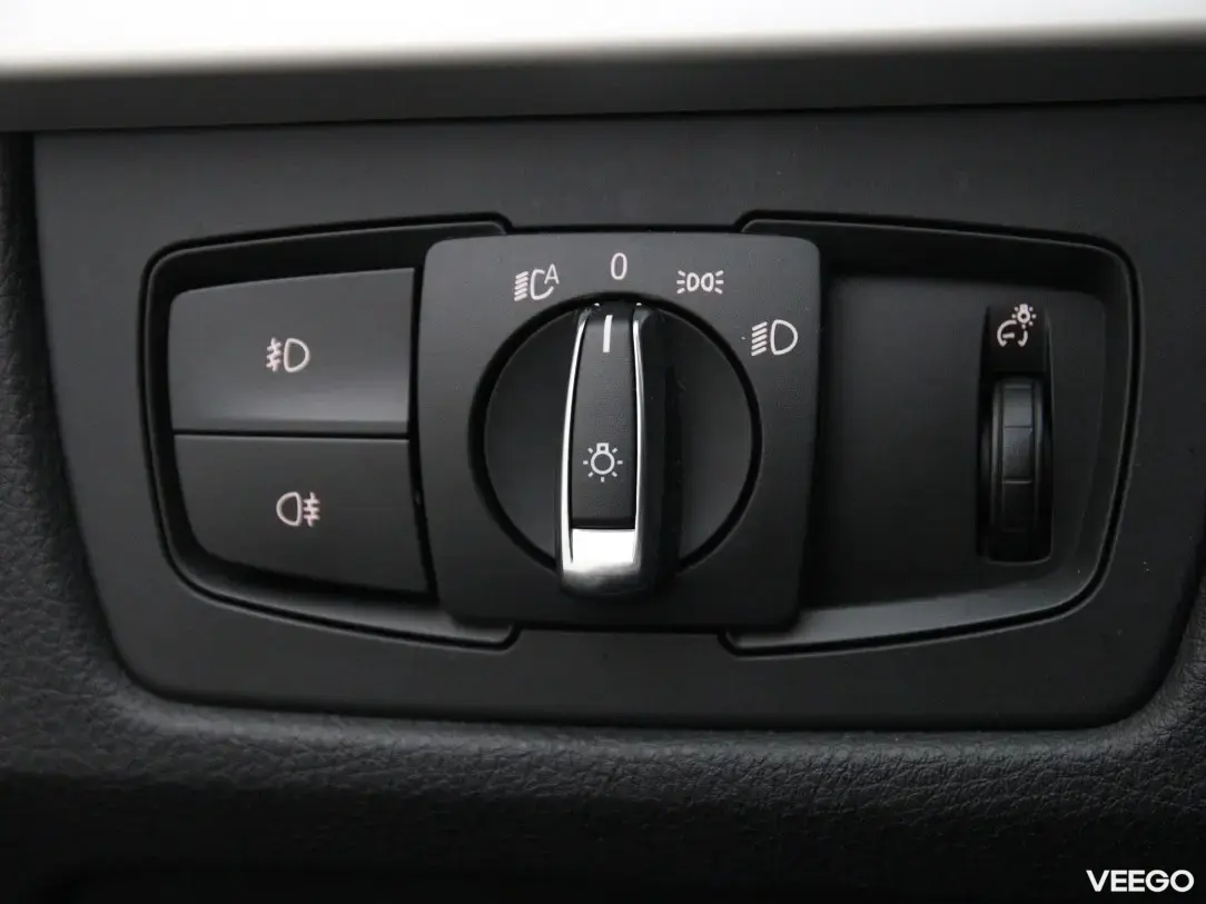 BMW 320 1.6 125kW