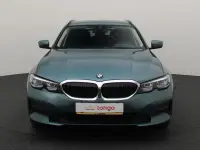 BMW 330 2 135kW thumbnail