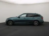 BMW 330 2 135kW thumbnail