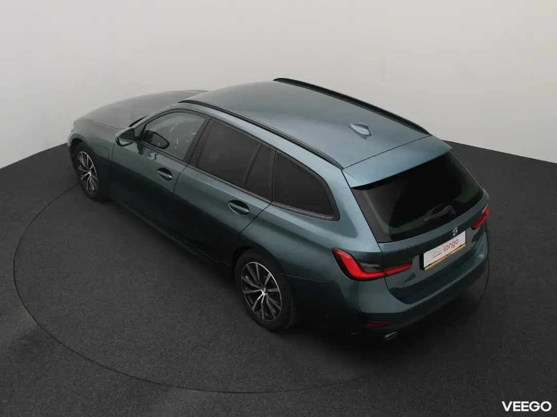 BMW 330 2 135kW