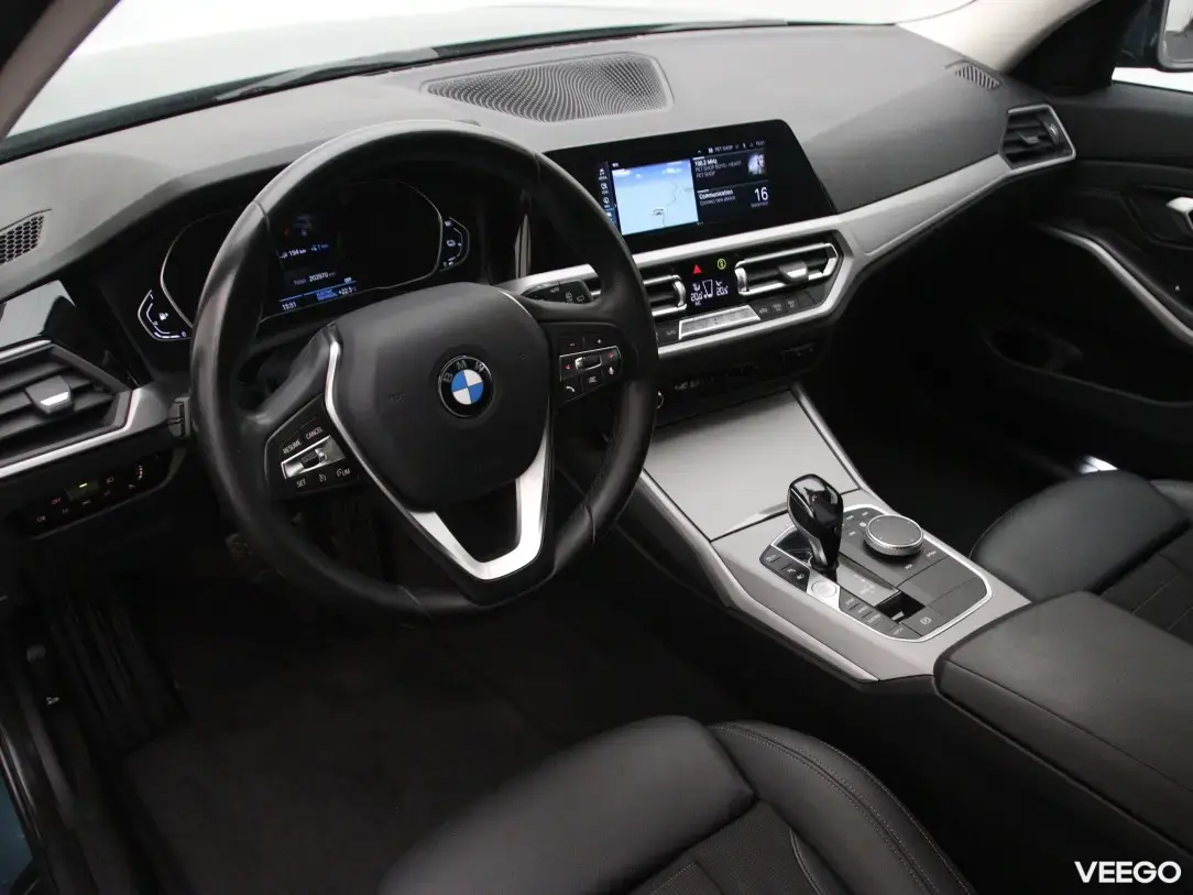 BMW 330 2 135kW