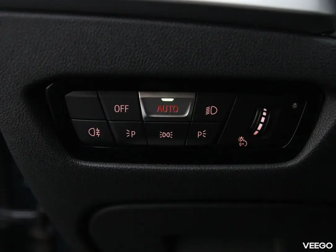 BMW 330 2 135kW