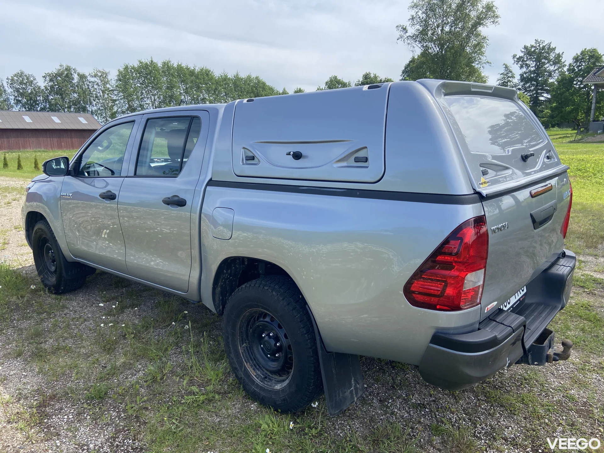 Toyota Hilux 2.4 110kW
