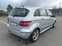 Mercedes-Benz B180 1.7 85kW thumbnail