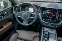Volvo XC60 PHEV Intelli PRO Xenium Wntr 2 251kW thumbnail