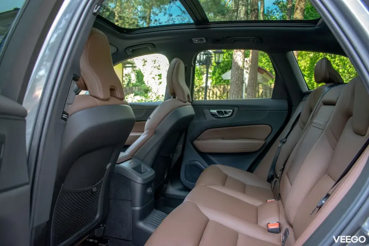 Volvo XC60 PHEV Intelli PRO Xenium Wntr 2 251kW