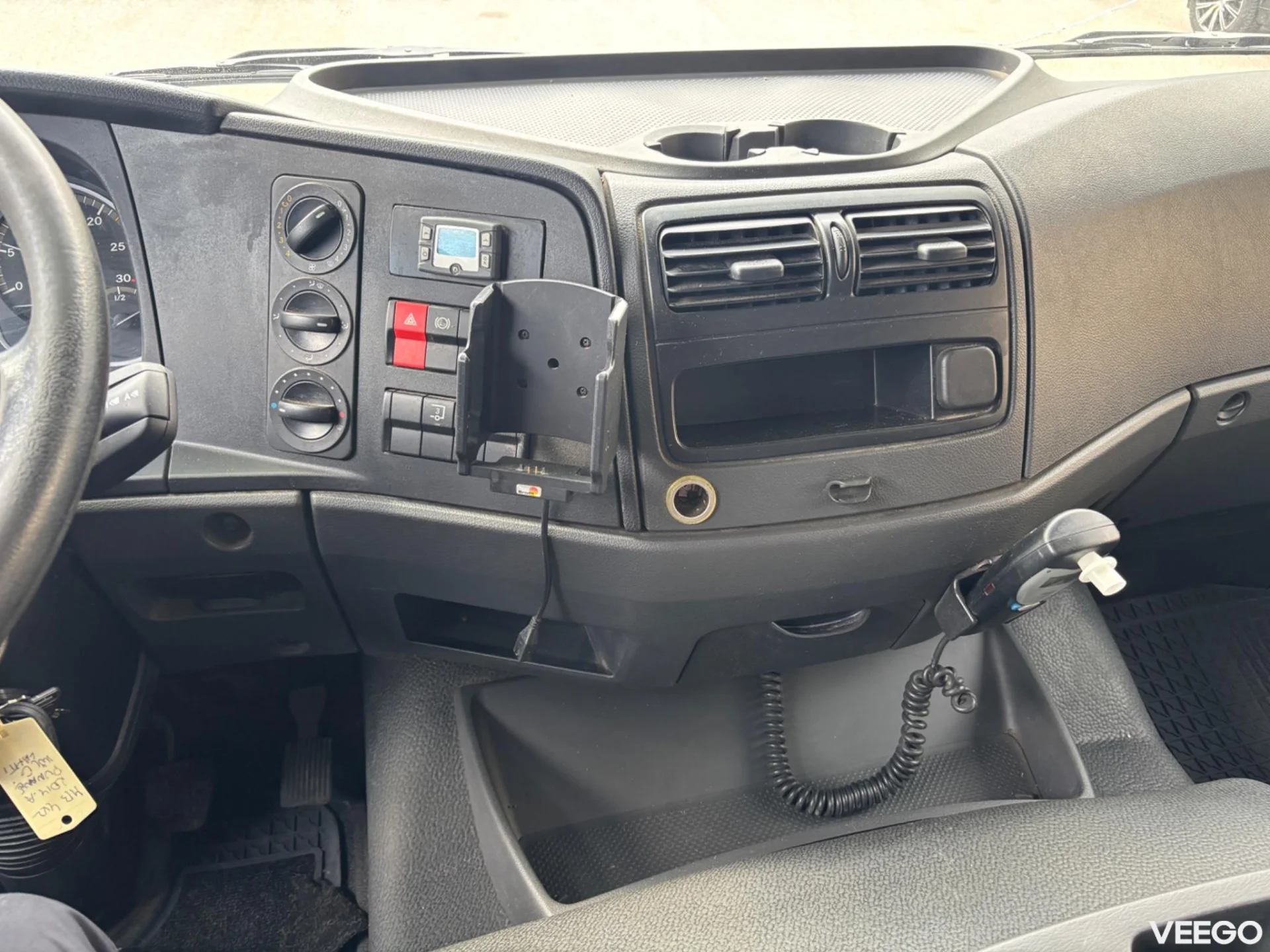 Mercedes-Benz Atego 4X2 EURO6 + SIDE OPENING 174kW