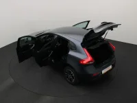 Volvo V40 2 88kW thumbnail