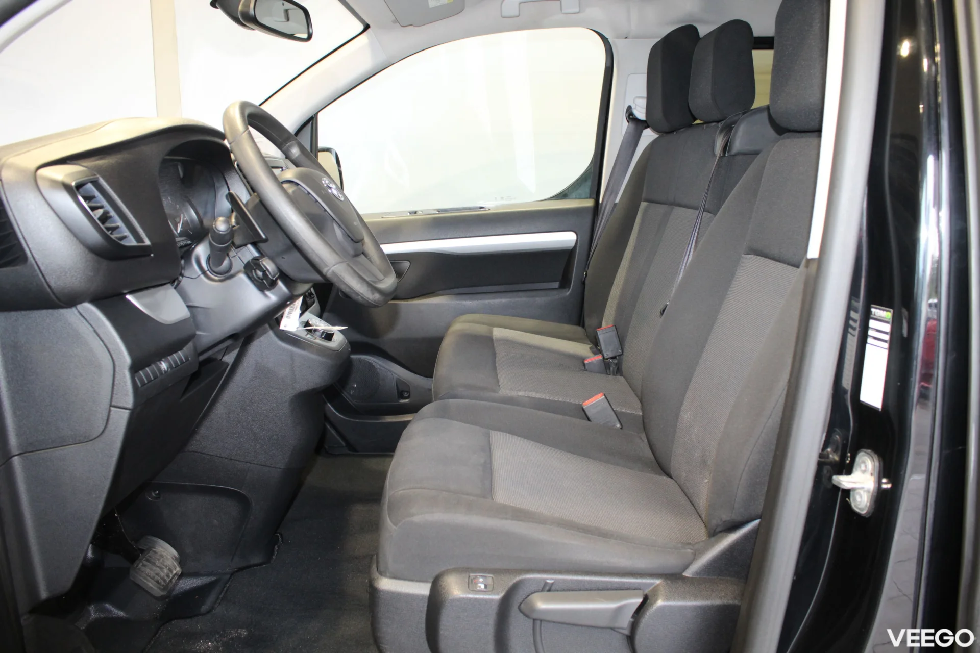 Toyota Proace Verso Long Shuttle 2 130kW