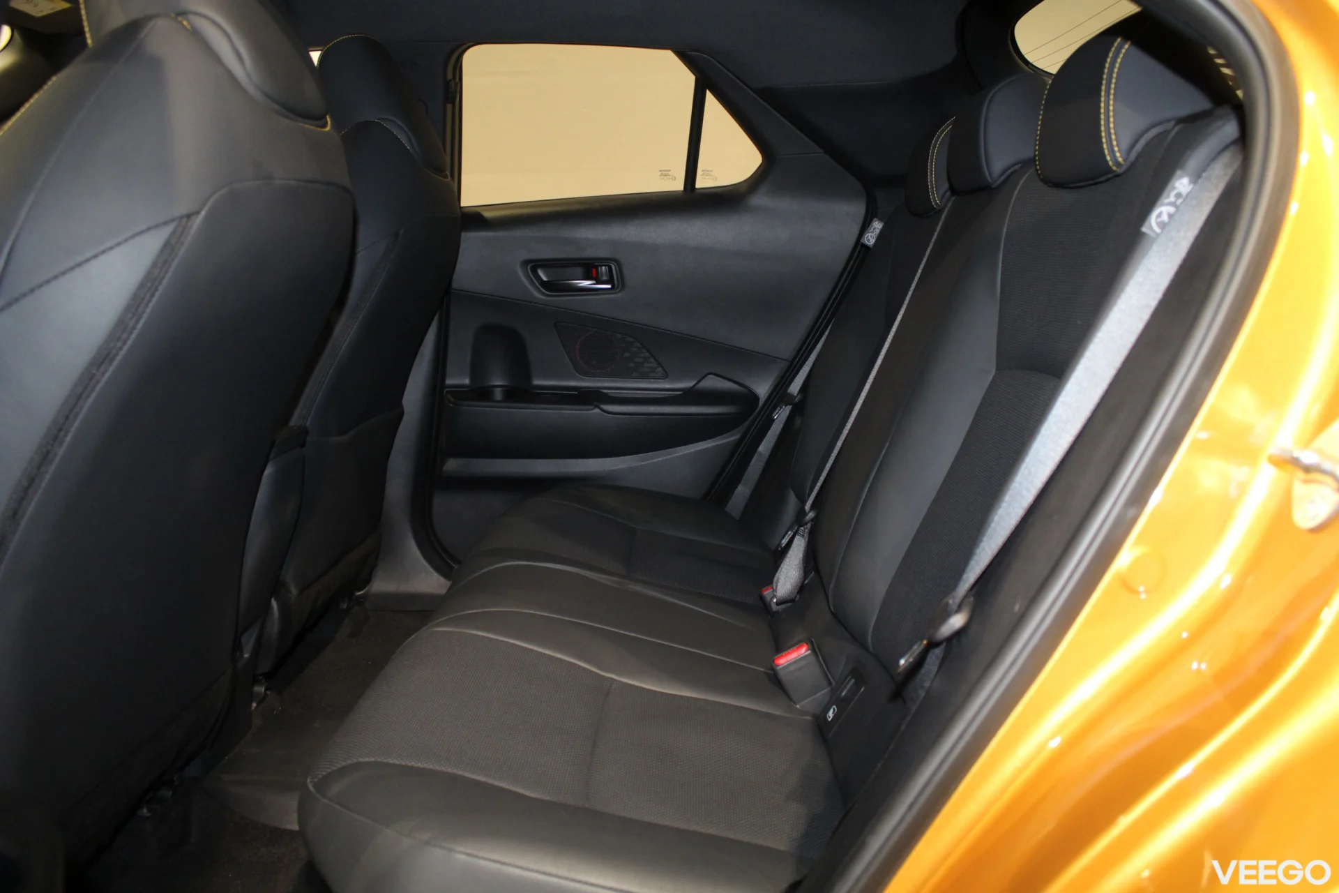 Toyota C-HR Premiere Edition Plug-in Hybrid 2 111kW