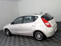 Hyundai i30 1.6 90kW thumbnail