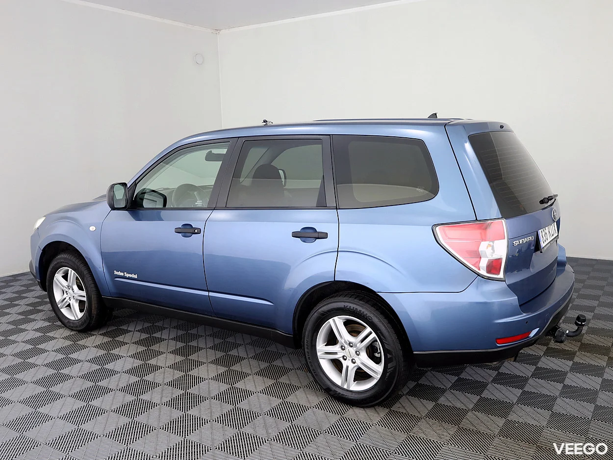Subaru Forester 2.0 108kW