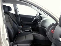 Hyundai i30 1.6 90kW thumbnail