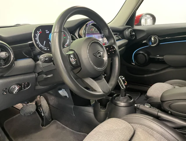 Image of Mini Cooper 5D 1.5 100kW