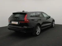 Volvo V60 Cross Country 2 184kW thumbnail