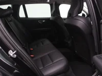 Volvo V60 Cross Country 2 184kW thumbnail