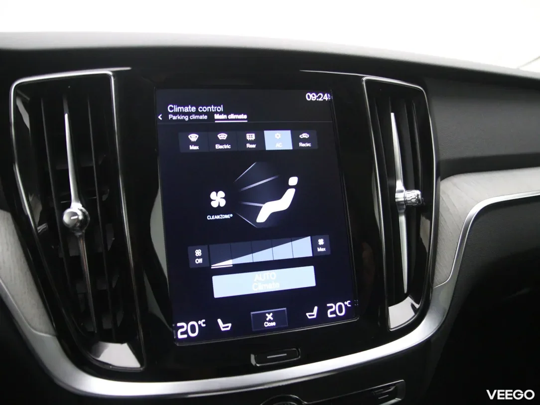Volvo V60 Cross Country 2 184kW