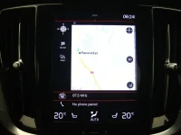 Volvo V60 Cross Country 2 184kW thumbnail