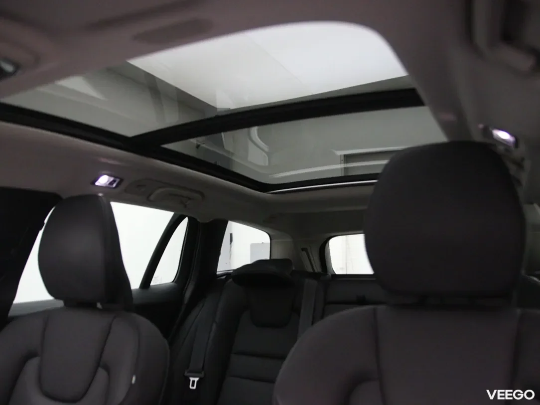 Volvo V60 Cross Country 2 184kW