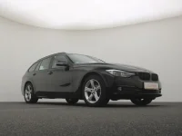 BMW 320 2 140kW thumbnail