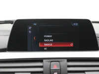 BMW 320 2 140kW thumbnail