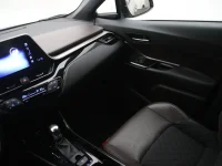 Toyota C-HR 1.8 90kW thumbnail