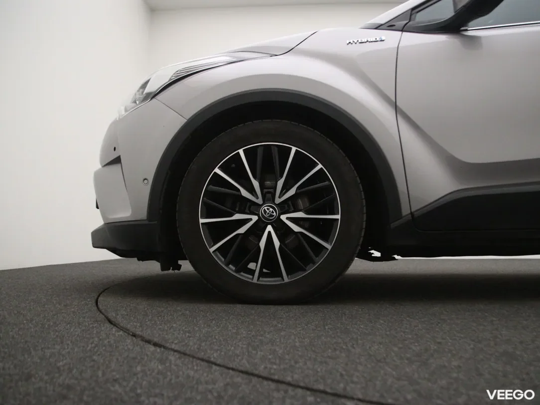 Toyota C-HR 1.8 90kW