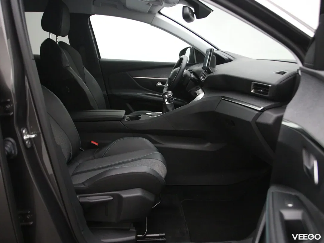 Peugeot 3008 1.2 96kW