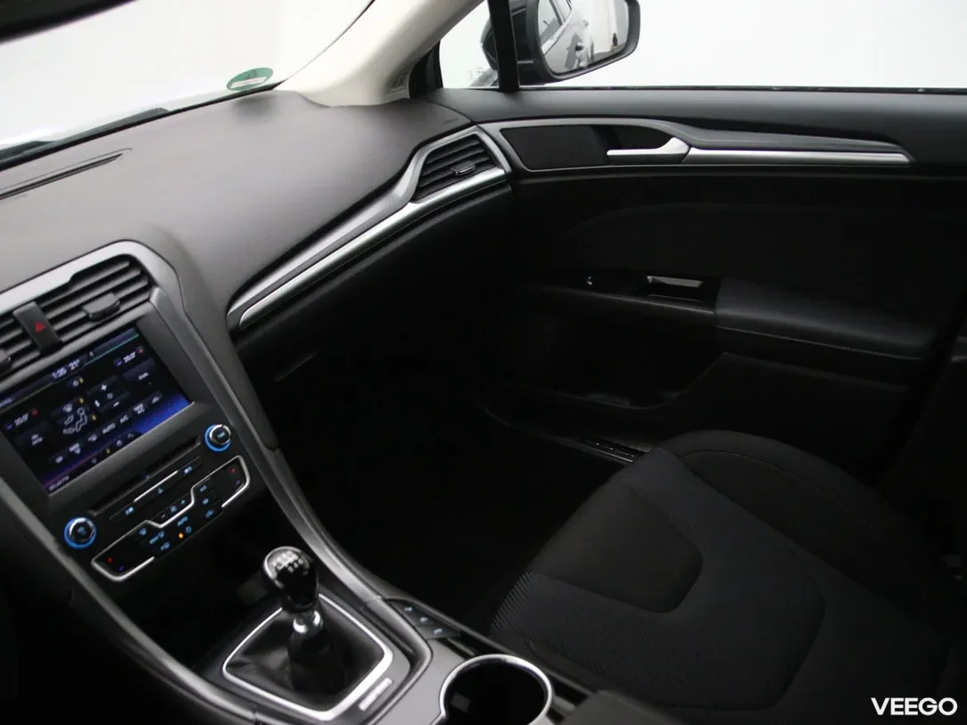 Ford Mondeo 2 110kW