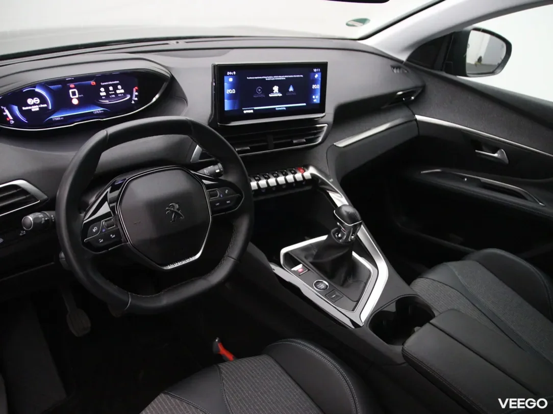 Peugeot 3008 1.2 96kW