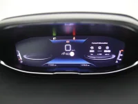 Peugeot 3008 1.2 96kW thumbnail