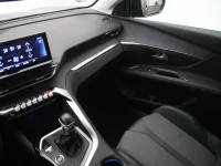 Peugeot 3008 1.2 96kW thumbnail