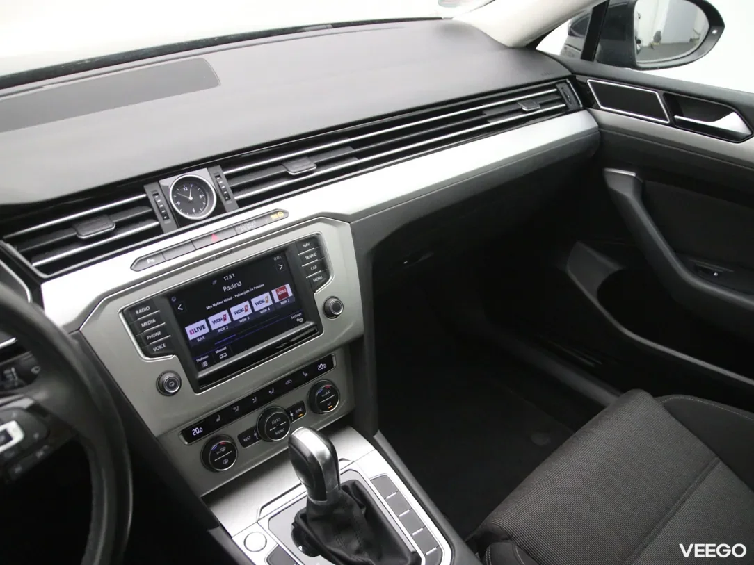 Volkswagen Passat 2 110kW