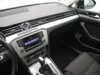 Volkswagen Passat 2 110kW thumbnail