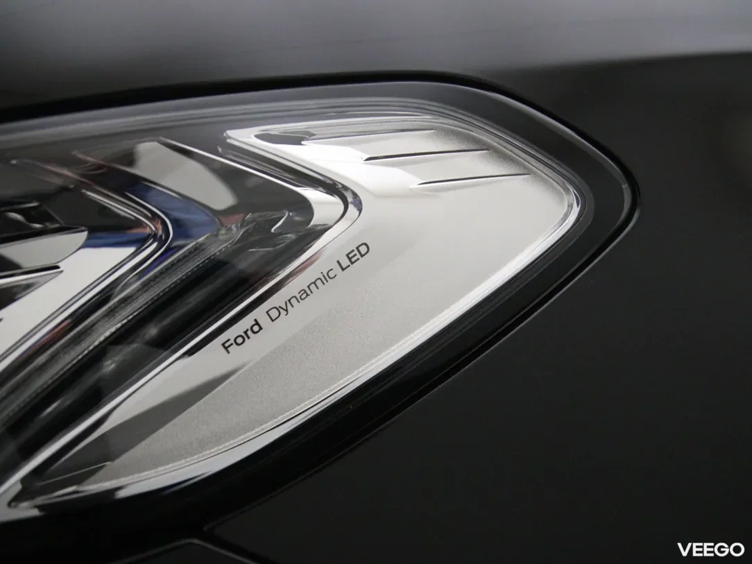 Ford Mondeo 2 110kW