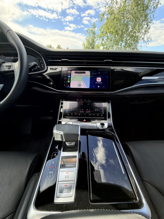 Image of Audi Q8 Black Plus Facelift 3.0 210kW