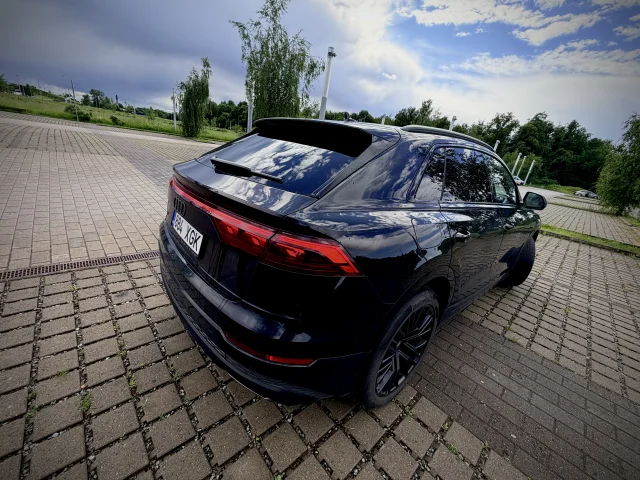 Image of Audi Q8 Black Plus Facelift 3.0 210kW