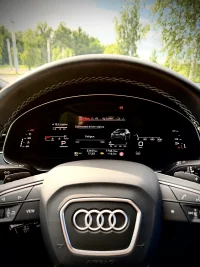 Audi Q8 Black Plus Facelift 3.0 210kW thumbnail