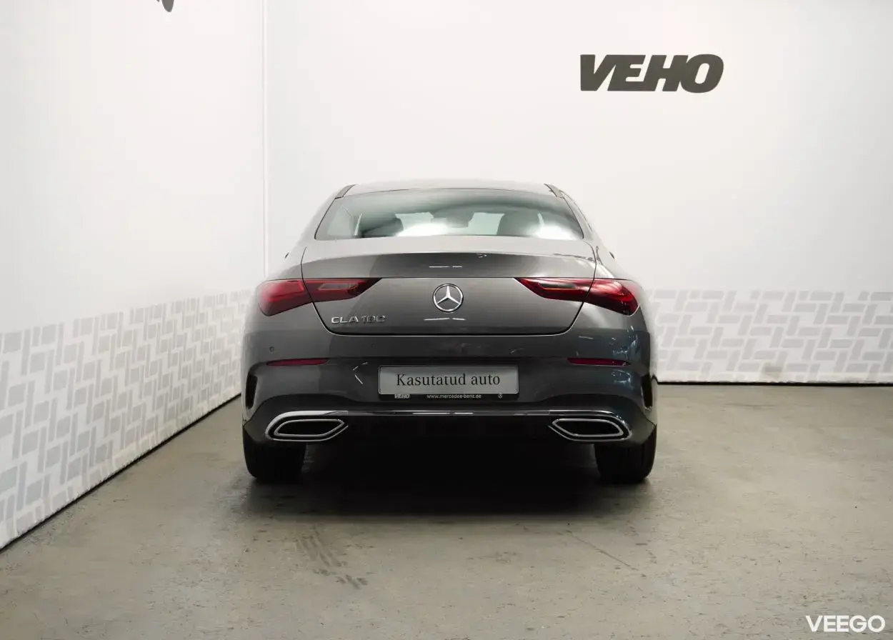 Mercedes-Benz CLA180 Coupe AMG Line 1.3 100kW